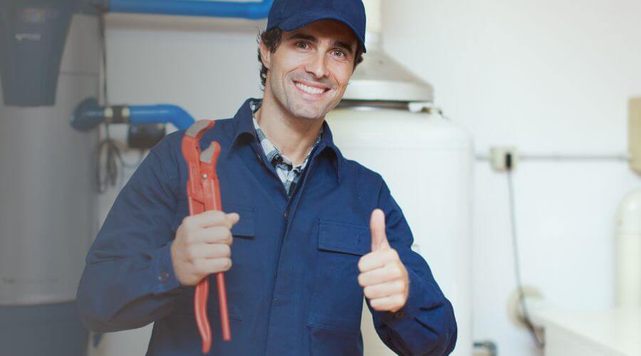 Local expert plumbing services in Johnston, IA